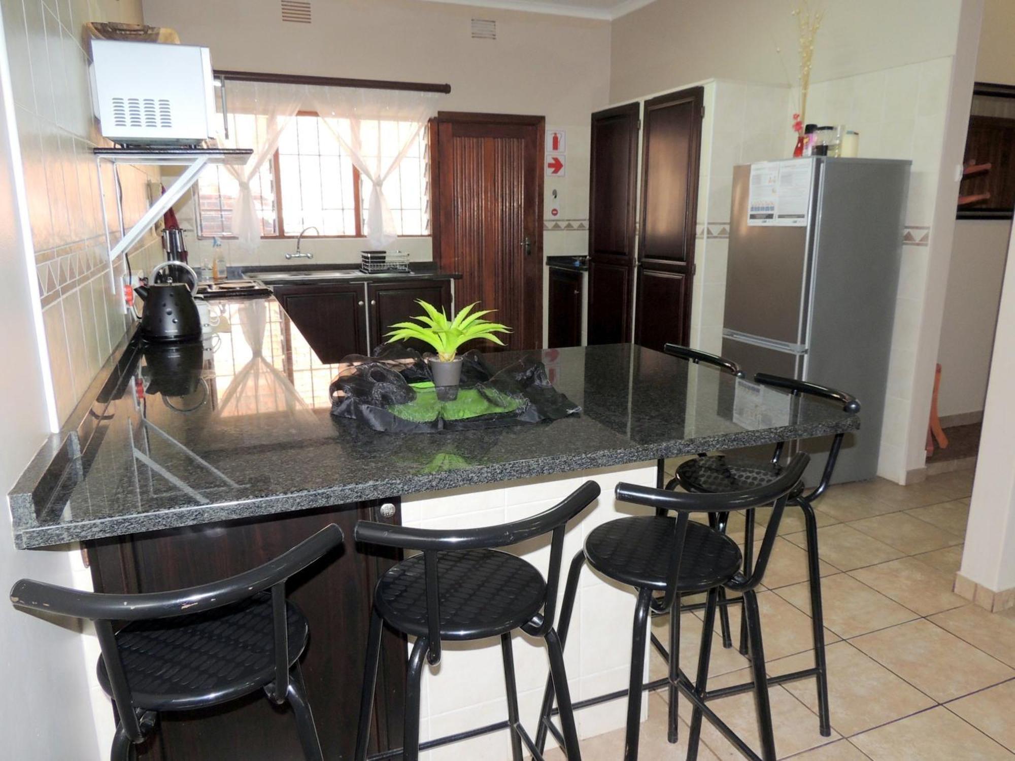Little Eden St Lucia Apartment Room photo